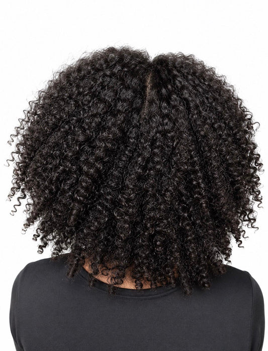 Comment prendre soin des cheveux afro, bouclés et crépus au quotidien ?